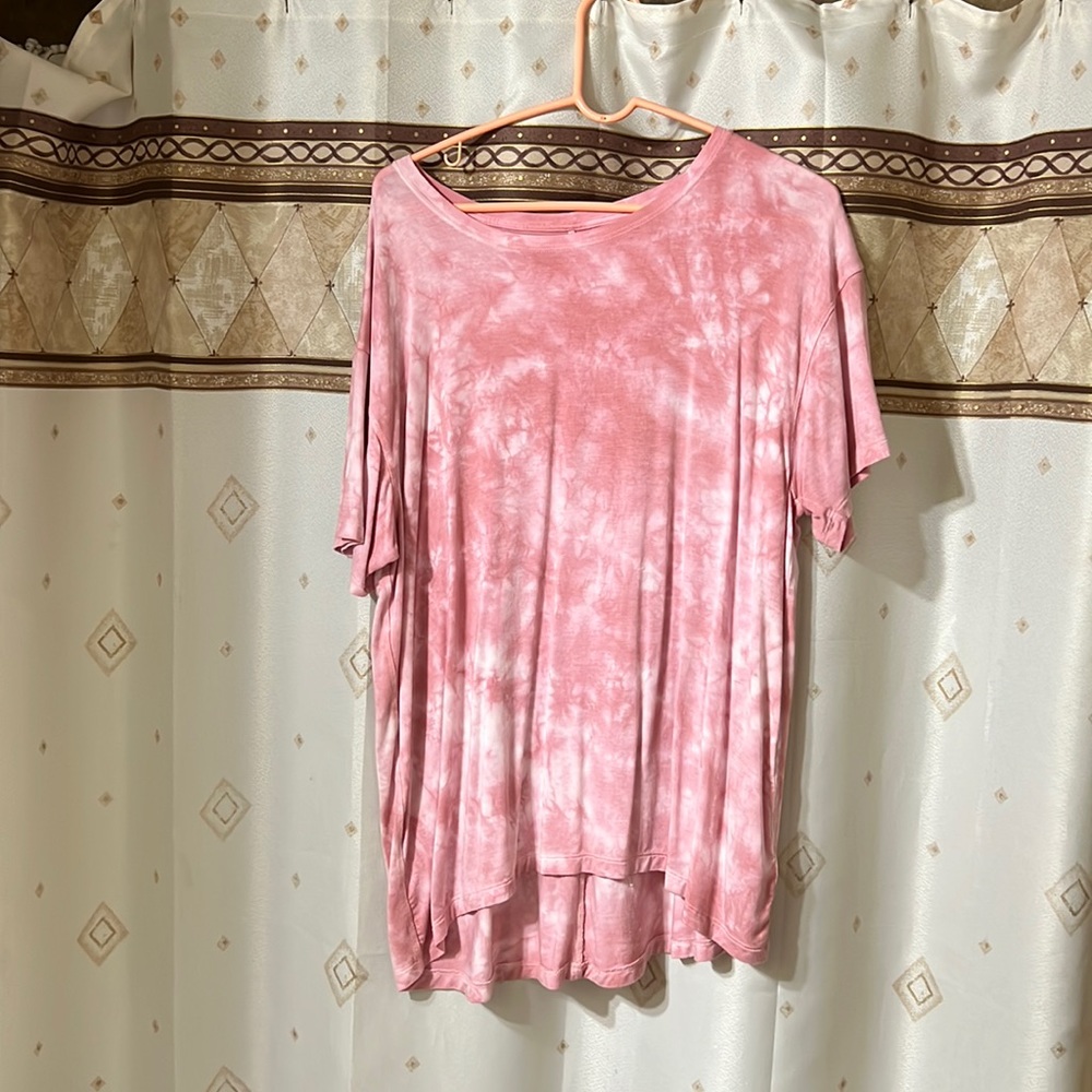 American Eagle Soft & Sexy tee SIZE L NEVER BEEN WORN